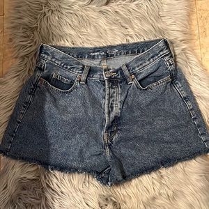 Old Navy High Waisted Jean Shorts Size 12